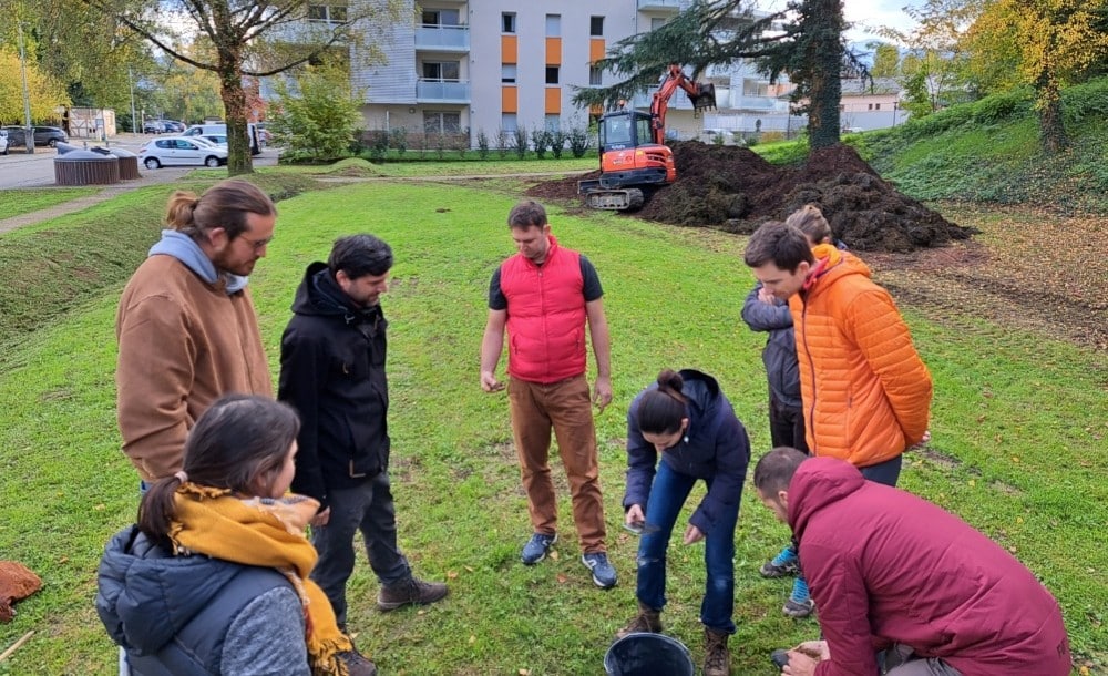Urban-Forest-Avant-Apres-Microforet-Savoie Arbre Ville1