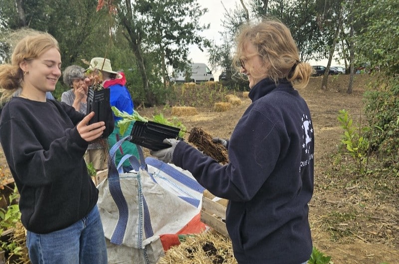 Havre de paix jardin écologique 9 nouveau bassin dans un jardin écologique à Gedinne